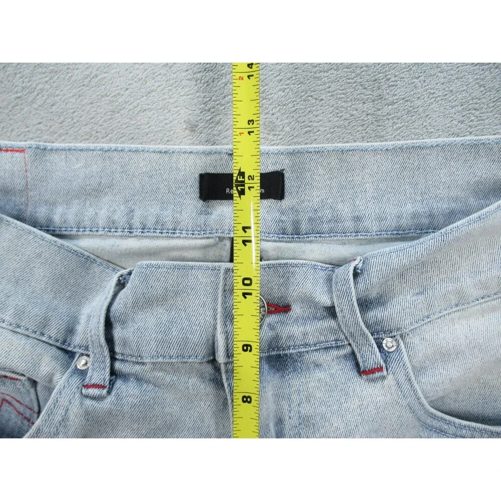 True Religion Geno Jeans Men's 34 (Fits 32x30) Relaxed Slim Fit Light Wash Blue